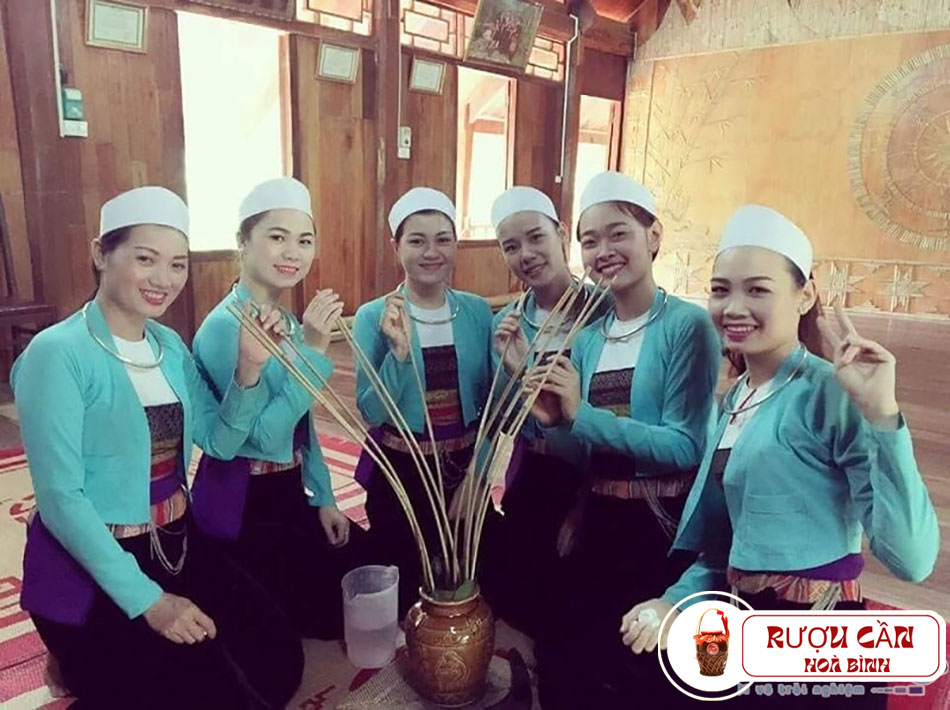 Giới thiệu về rượu cần Hòa Bình