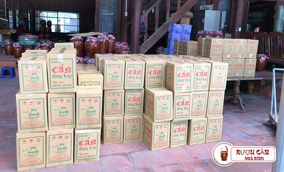 Rượu cần Ông Văn Hòa Bình